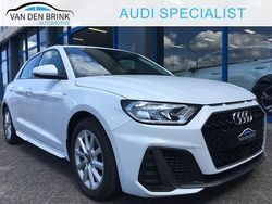 Wit Gebruikt 2022 Audi A1 Sportback S-Line Hatchback | € 22.900 (Super prijs)