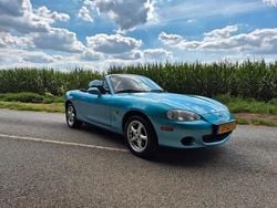 Blauw Gebruikt 2001 Mazda MX5 Exclusive Cabriolet | € 7.950 (Iets duurder)