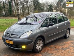Grijs Gebruikt 2004 Citroën Xsara Picasso MPV | € 1.450 (Iets duurder)