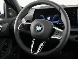 M portimao blau (blauw metallic) Gebruikt 2025 BMW 120 Comfort Edition Hatchback | € 59.950