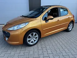 Oranje Gebruikt 2007 Peugeot 207 Hatchback | € 999 (Goede deal)