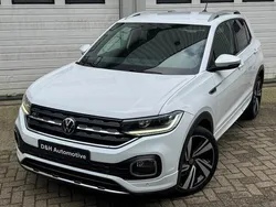 Wit, metallic lak Gebruikt 2020 VW T-Cross R-line SUV | € 22.800 (Eerlijke prijs)