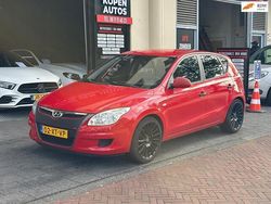 Rood Gebruikt 2007 Hyundai i30 Active Hatchback | € 2.950 (Eerlijke prijs)