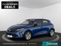 Bleu iron Gebruikt 2024 Renault Clio V Evolution Hatchback | € 21.490 (Iets duurder)