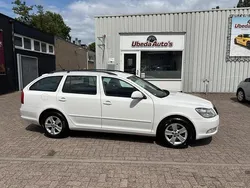 Wit Gebruikt 2012 Skoda Octavia Business Line Stationwagen | € 2.999 (Goede deal)