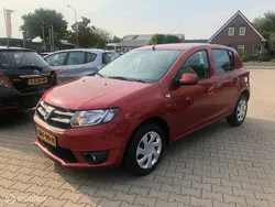 Rood Gebruikt 2013 Dacia Sandero Hatchback | € 5.989 (Iets duurder)