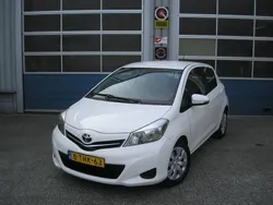 Wit Gebruikt 2014 Toyota Yaris Hatchback | € 11.450 (Eerlijke prijs)