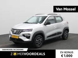 Grijs Gebruikt 2022 Dacia Spring Comfort Hatchback | € 10.900 (Eerlijke prijs)