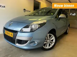 Blauw, metallic lak Gebruikt 2010 Renault Scénic III MPV | € 3.495 (Eerlijke prijs)