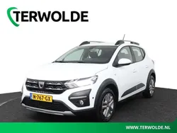 Wit Gebruikt 2021 Dacia Sandero Comfort Hatchback | € 15.945 (Eerlijke prijs)