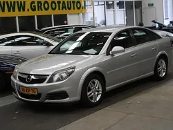 Grijs Gebruikt 2007 Opel Vectra GTS Business Hatchback | € 1.744 (Goede deal)