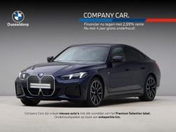 Blauw, metallic lak Gebruikt 2025 BMW i4 M Sport Sedan | € 47.450 (Eerlijke prijs)