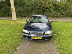 Blauw Gebruikt 2000 Volvo V70 Stationwagen | € 1.250 (Goede deal)