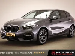 Grijs Gebruikt 2020 BMW 118 Executive Hatchback | € 22.700 (Eerlijke prijs)