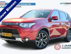 Rood Gebruikt 2015 Mitsubishi Outlander Edition SUV | € 14.880 (Eerlijke prijs)
