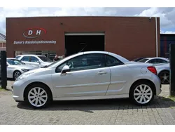 Grijs Gebruikt 2009 Peugeot 207 Cabriolet | € 3.599 (Eerlijke prijs)