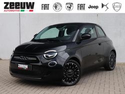Zwart Gebruikt 2022 Fiat 500e Comfort Hatchback | € 17.900 (Eerlijke prijs)