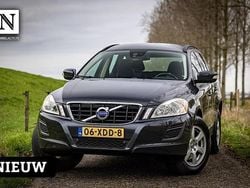 Grijs Gebruikt 2011 Volvo XC60 Summum SUV | € 6.740 (Iets duurder)