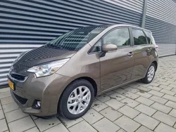 Bruin Gebruikt 2015 Toyota Verso-S Trend MPV | € 11.950 (Goede deal)