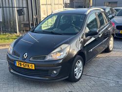 Zwart Gebruikt 2008 Renault Clio GrandTour Dynamique Stationwagen | € 1.450 (Eerlijke prijs)