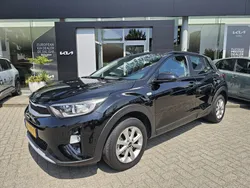Zwart Gebruikt 2018 Kia Stonic SUV | € 14.950 (Eerlijke prijs)