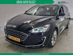Zwart, metallic lak Gebruikt 2020 Ford Focus Vignale Stationwagen | € 17.850 (Eerlijke prijs)