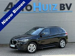 Zwart, metallic lak Gebruikt 2022 BMW X1 Executive SUV | € 28.990 (Eerlijke prijs)