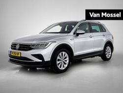 Grijs Gebruikt 2022 VW Tiguan Business SUV | € 30.900 (Super prijs)
