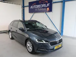 Grijs Gebruikt 2021 Skoda Octavia Business Line Stationwagen | € 17.750 (Eerlijke prijs)
