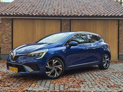 Blauw (metallic) Gebruikt 2021 Renault Clio V R.S. Hatchback | € 15.850 (Eerlijke prijs)
