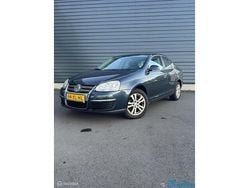 Grijs Gebruikt 2007 VW Jetta Comfortline Sedan | € 2.450 (Goede deal)
