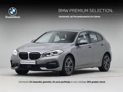 Grijs Gebruikt 2022 BMW 118 Sport Line Hatchback | € 24.450 (Eerlijke prijs)