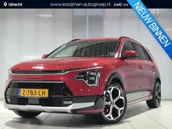 Runway red Gebruikt 2024 Kia Niro SUV | € 36.799 (Eerlijke prijs)