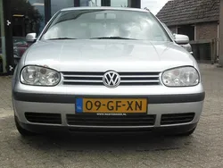 Grijs Gebruikt 2000 VW Golf IV Comfortline Hatchback | € 750 (Goede deal)