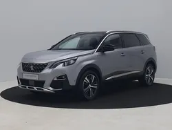 Grijs Gebruikt 2019 Peugeot 5008 GT-line MPV | € 17.700 (Goede deal)