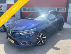 Blauw Gebruikt 2020 Renault Mégane GrandTour Bose Edition Stationwagen | € 14.888 (Eerlijke prijs)