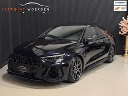 Zwart, metallic lak Gebruikt 2023 Audi RS3 Performance Hatchback | € 78.990 (Duur)