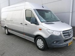 Grijs Gebruikt 2019 Mercedes Sprinter Van | € 20.750 (Eerlijke prijs)