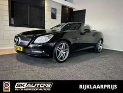 Zwart Gebruikt 2013 Mercedes SLK200 AMG Cabriolet | € 19.995 (Goede deal)