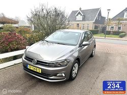 Grijs (metallic) Gebruikt 2018 VW Polo Comfortline Hatchback | € 14.450 (Eerlijke prijs)