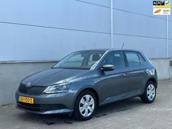 Grijs Gebruikt 2015 Skoda Fabia Hatchback | € 7.499 (Goede deal)