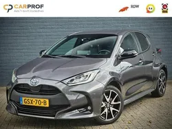 Grijs Gebruikt 2021 Toyota Yaris Edition Hatchback | € 18.650 (Goede deal)