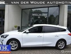 Wit Gebruikt 2020 Ford Focus Trend Stationwagen | € 9.999 (Eerlijke prijs)