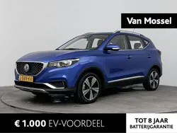 Blauw Gebruikt 2020 MG ZS Luxury Sedan | € 13.900 (Eerlijke prijs)