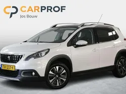 Wit Gebruikt 2018 Peugeot 2008 Allure SUV | € 13.480 (Eerlijke prijs)