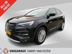 Zwart (metallic) Gebruikt 2018 Opel Grandland X Innovation SUV | € 15.950 (Iets duurder)