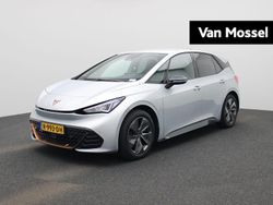 Grijs Gebruikt 2022 Cupra Born Hatchback | € 26.900 (Eerlijke prijs)