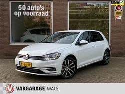 Wit Gebruikt 2019 VW Golf VII Highline Hatchback | € 22.950 (Eerlijke prijs)