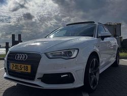 Wit Gebruikt 2014 Audi A3 S-Line Hatchback | € 8.999