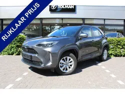 Grijs Gebruikt 2024 Toyota Yaris Cross SUV | € 30.950 (Eerlijke prijs)